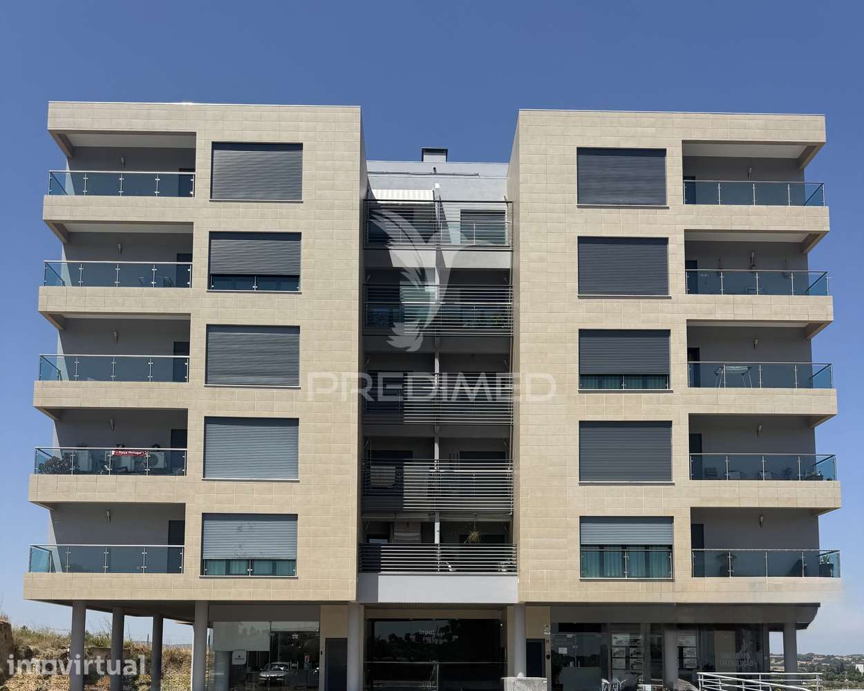 Apartamento T3 com Garagem e Elevador | Torres Novas - Grande imagem: 2/34