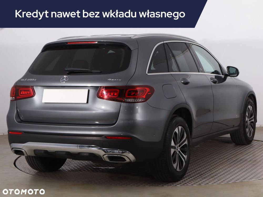 Mercedes-Benz GLC - 7