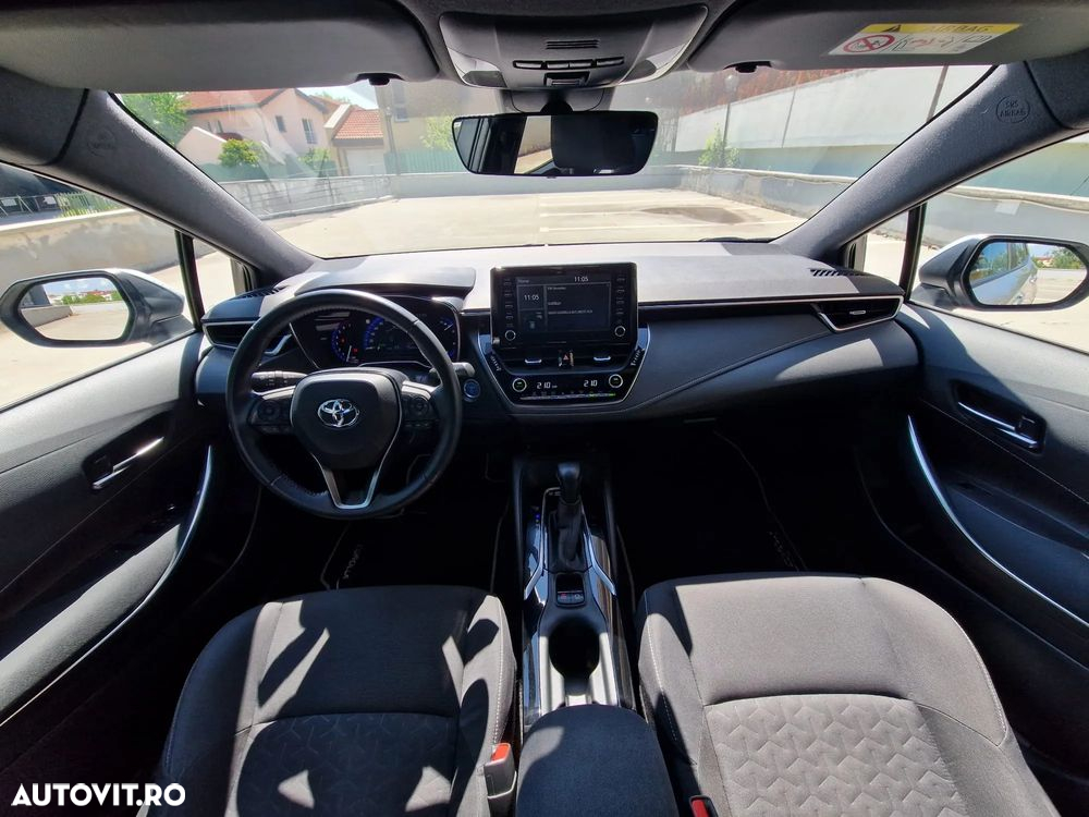 Toyota Corolla 1.8 HSD Business - 14