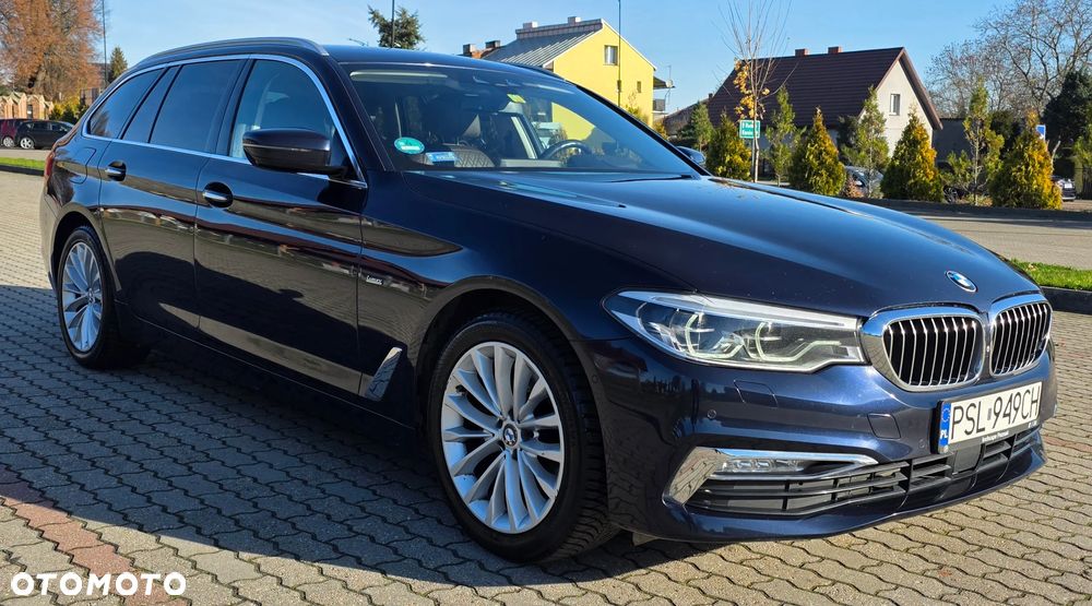 BMW Seria 5 520d Luxury Line sport - 4