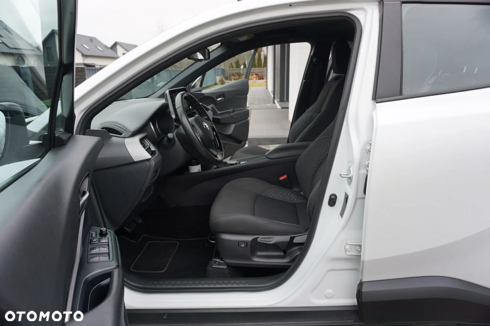 Toyota C-HR 1.8 Hybrid GPF Style - 18