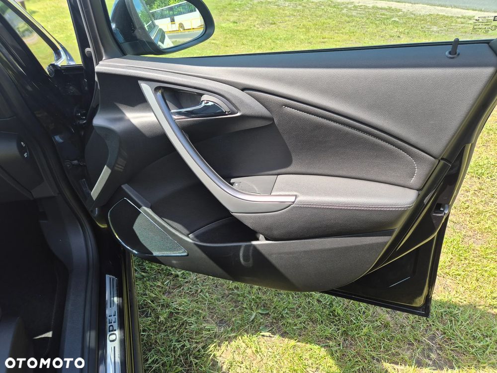 Opel Astra 1.4 T Cosmo - 10