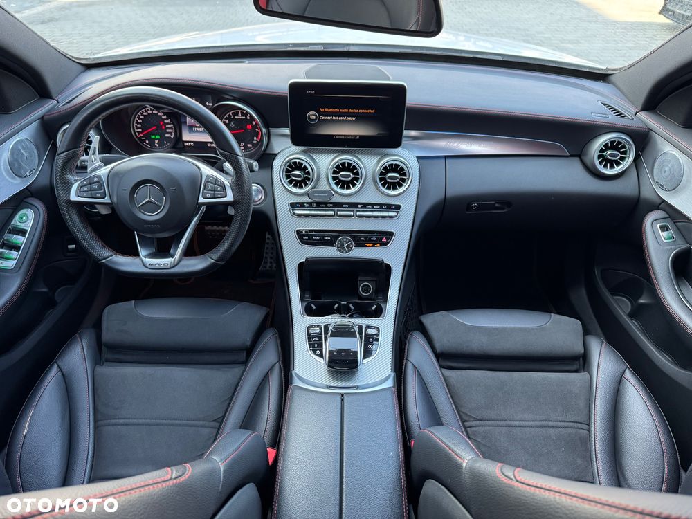 Mercedes-Benz Klasa C AMG 43 4Matic 9G-TRONIC - 25