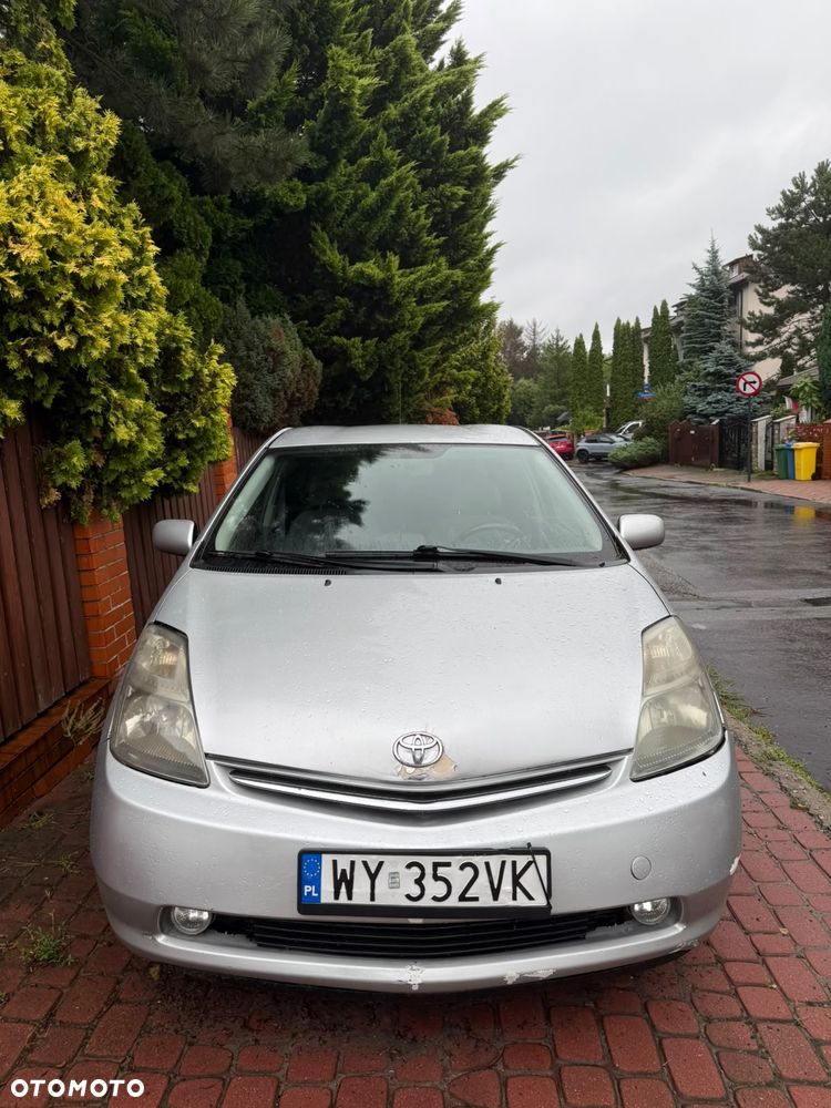 Toyota Prius 1.5 VVT-i Sol (nav) - 2