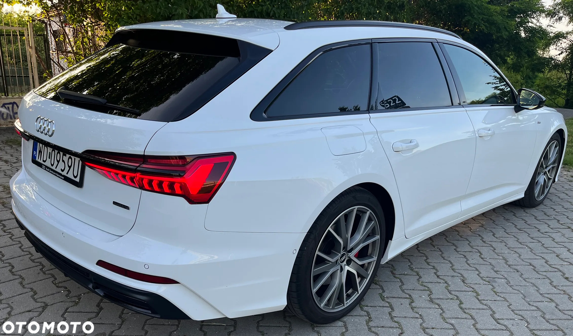 Audi A6 - 4