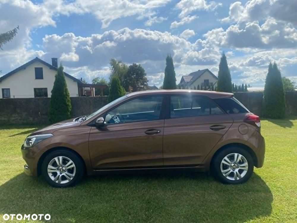 Hyundai i20 1.2 BlueDrive Classic + - 6