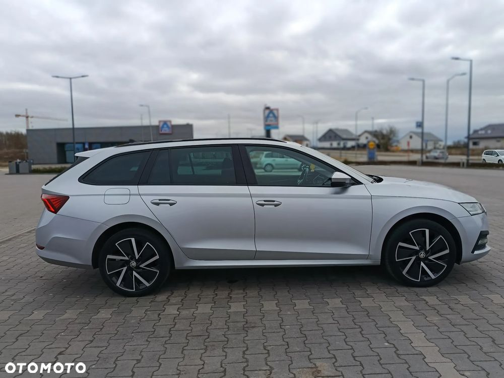 Skoda Octavia 1.4 TSI DSG Style - 2