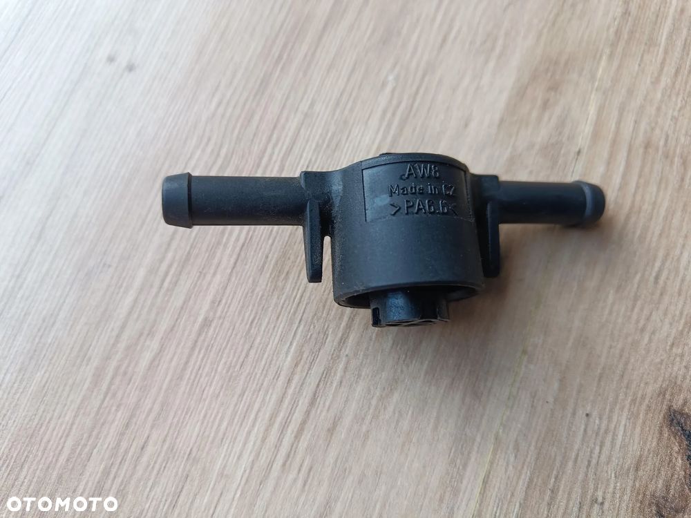 AUDI VW ZAWÓR ZWROTNY PALIWA FILTR ZAWOREK 057127247K - 3