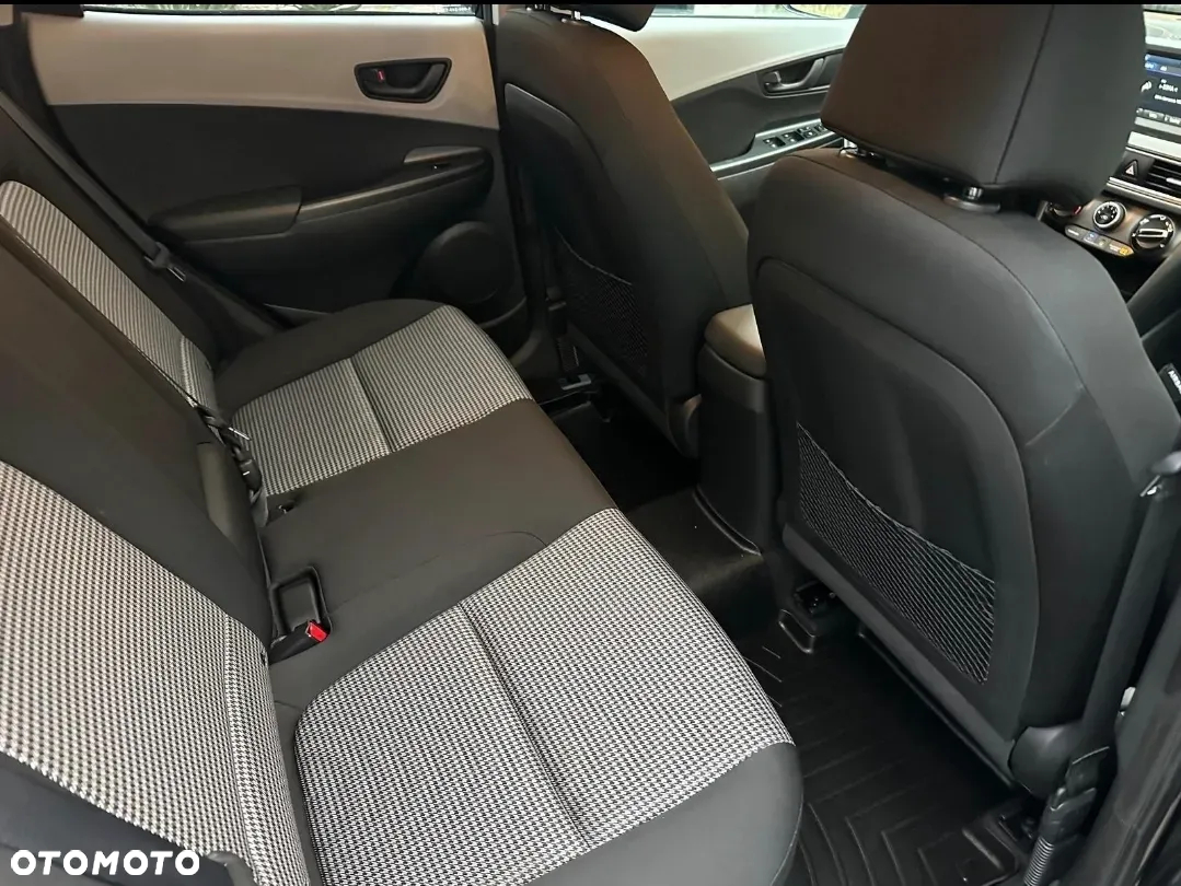 Hyundai Kona - 5