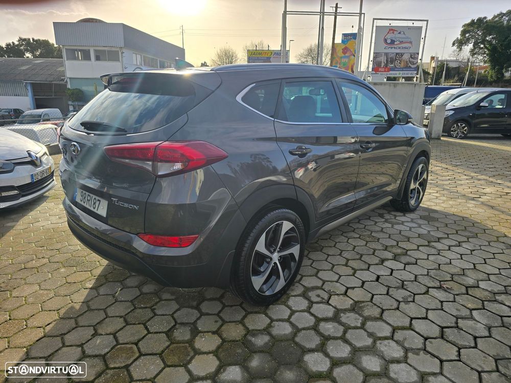 Hyundai Tucson 1.7 CRDi Executive - 7