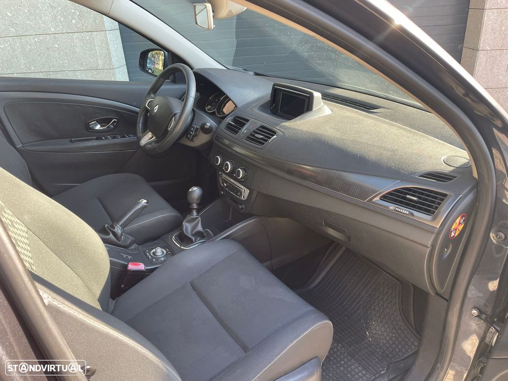 Renault Mégane 1.5 dCi Dynamique - 9