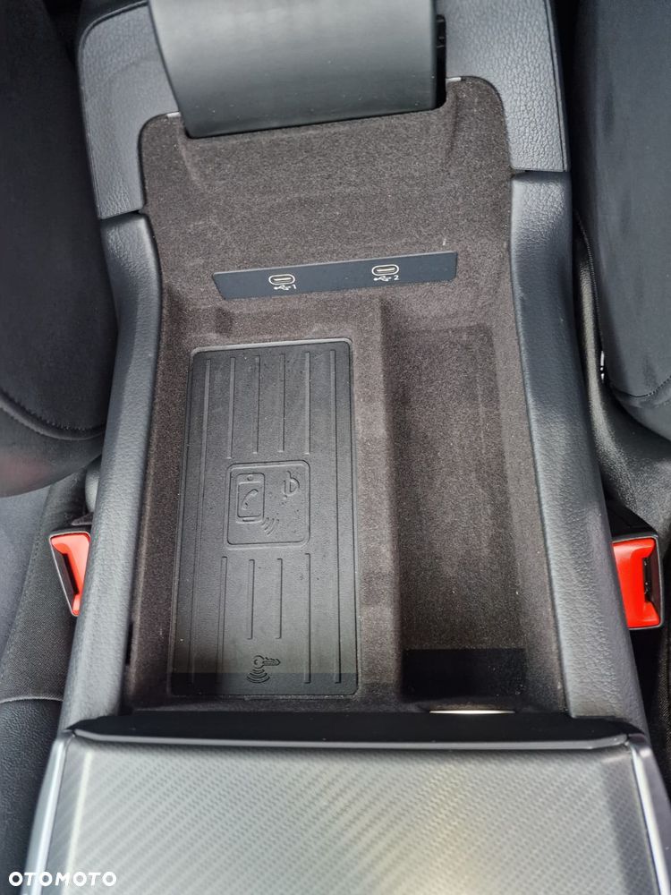 Audi A6 Sportback e-tron - 15