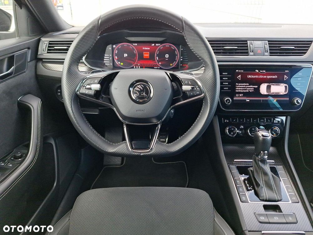 Skoda Superb 2.0 TSI 4x4 Sportline DSG - 17