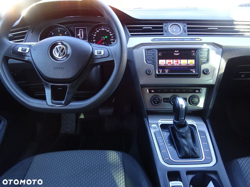 Volkswagen Passat Variant 2.0 TDI BMT Comfortline DSG - 2