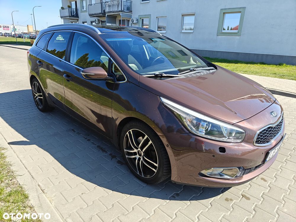 Kia Ceed 1.6 CRDi 128 Platinum Edition - 2