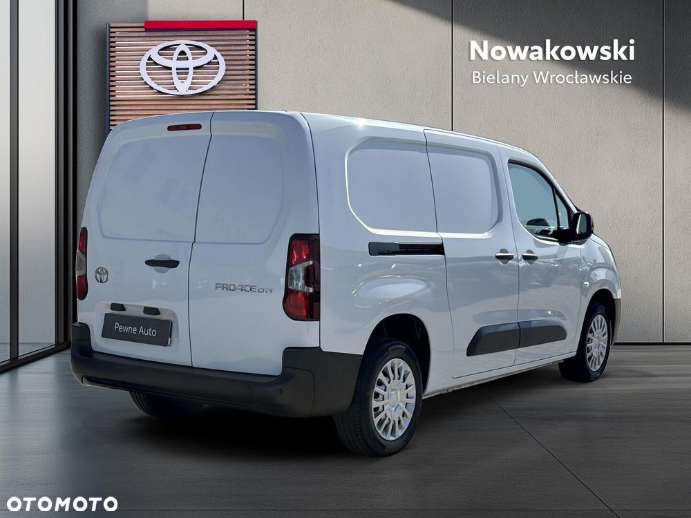 Toyota PROACE CITY - 29