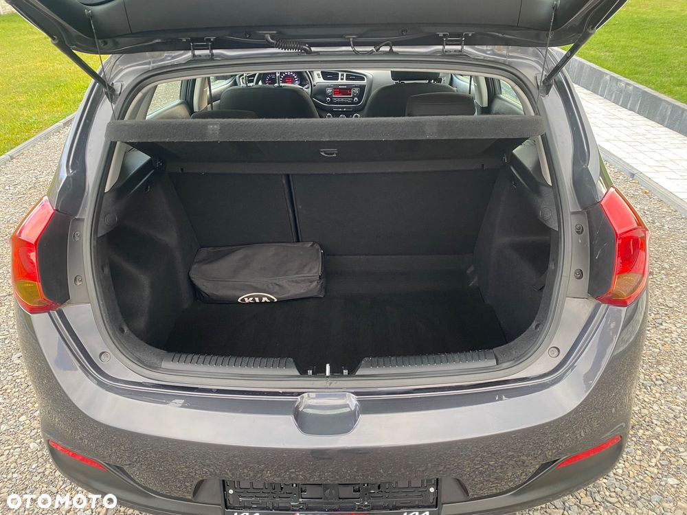 Kia Ceed 1.4 CRDi 90 Spirit - 15