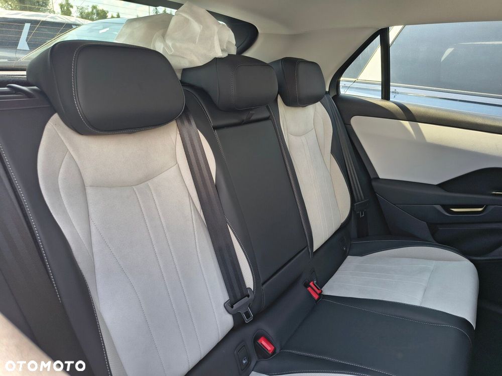 Volkswagen T-Roc 1.5 eTSI Style DSG - 18