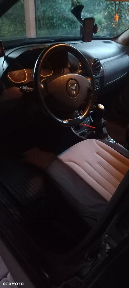 Dacia Duster 1.5 dCi Laureate - 7