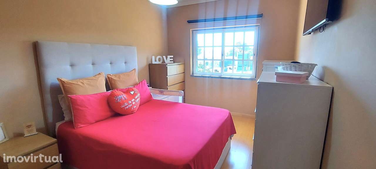 VALE MILHAÇOS - Moradia T4 (com 7 quartos!) - Grande imagem: 4/28