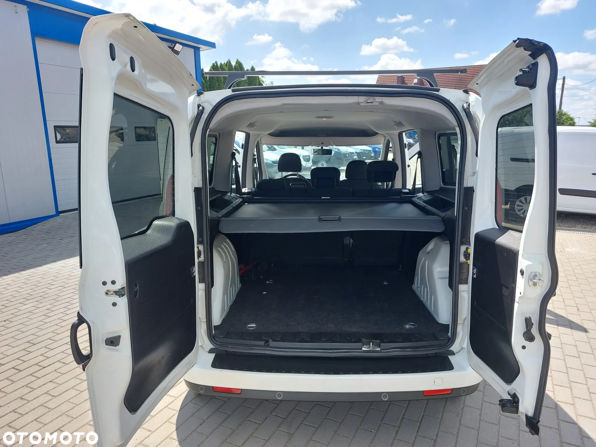 Fiat Doblo Maxi 1.6 MJ Dynamic - 21