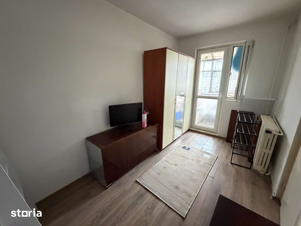 Apartament 2 camere zona Malu Rosu - Imagine principală: 3/7