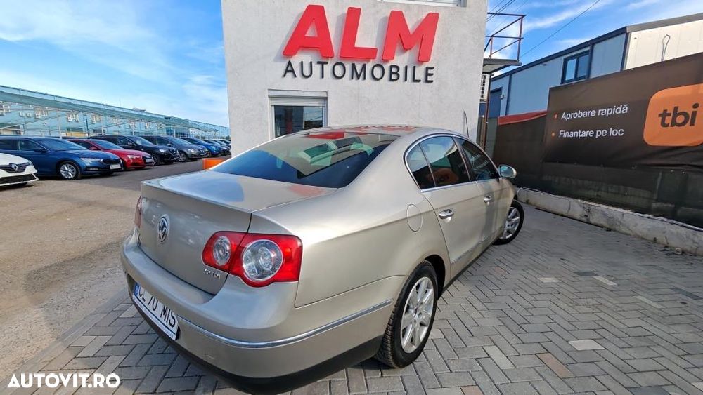 Volkswagen Passat 2.0 TDI DPF Sportline - 7