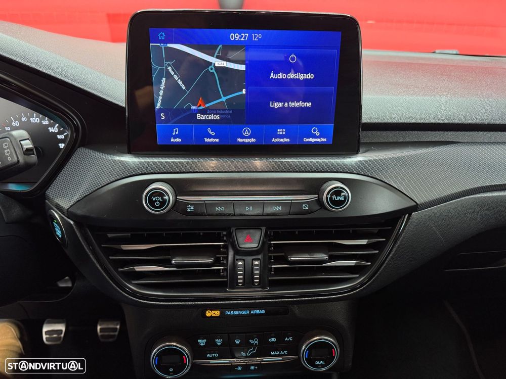 Ford Focus 1.0 EcoBoost ST-Line - 10