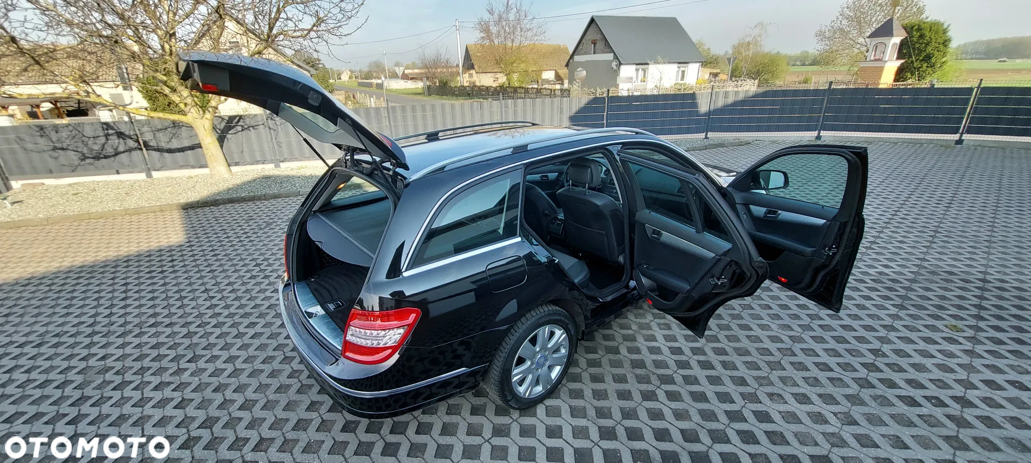 Mercedes-Benz Klasa C - 28