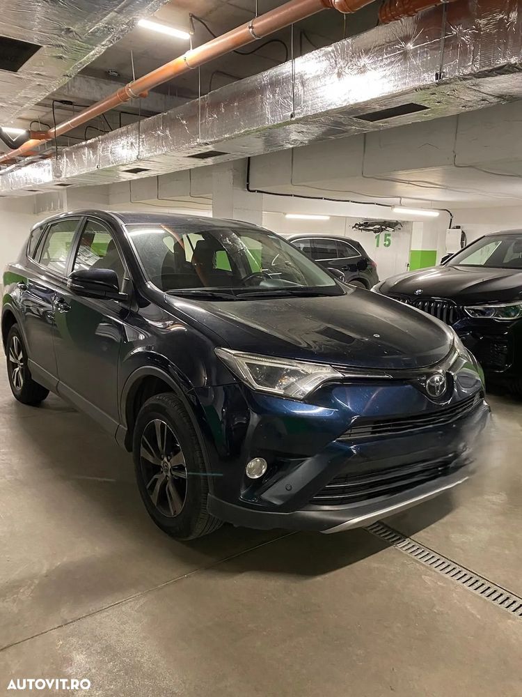 Toyota RAV4 2.0 D-4D 2WD Comfort - 9