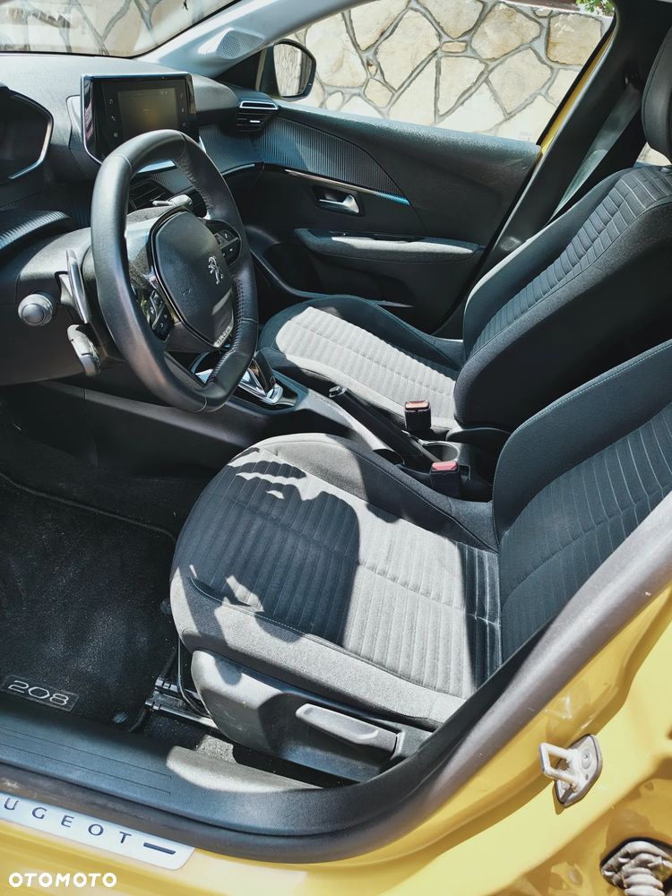 Peugeot 208 1.2 PureTech Active S&S EAT8 - 12