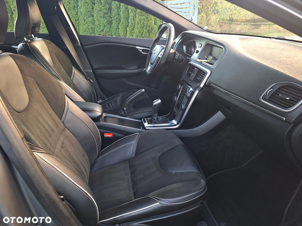Volvo V40 - 26