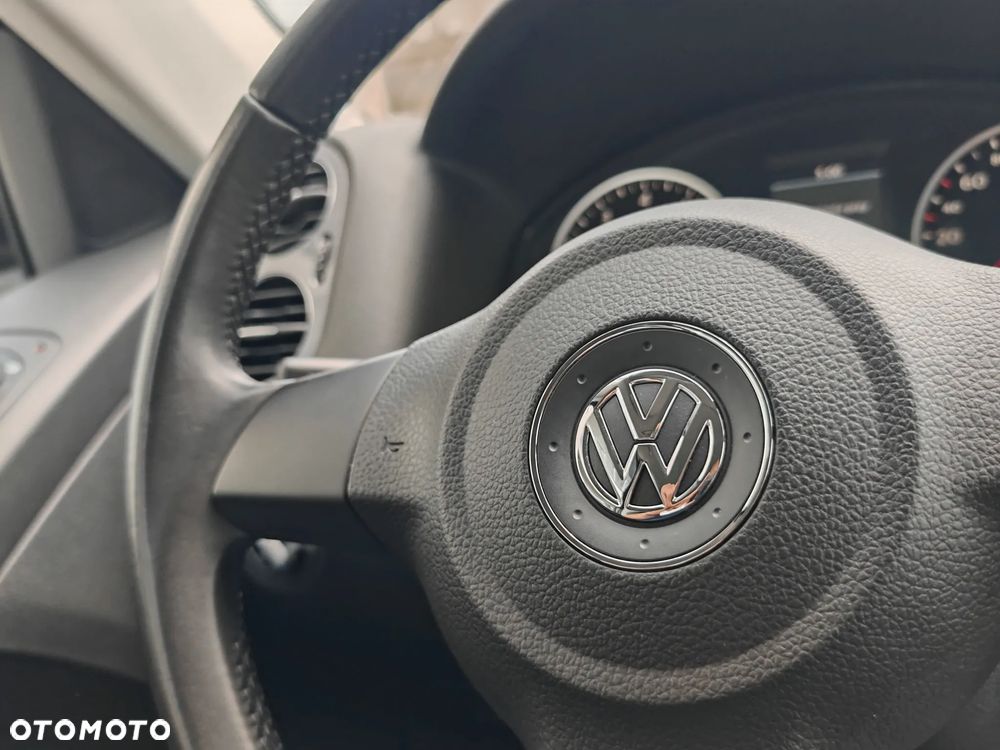 Volkswagen Tiguan - 34