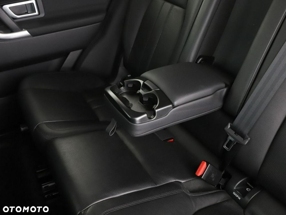 Land Rover Discovery Sport 2.0 D150 HSE - 36
