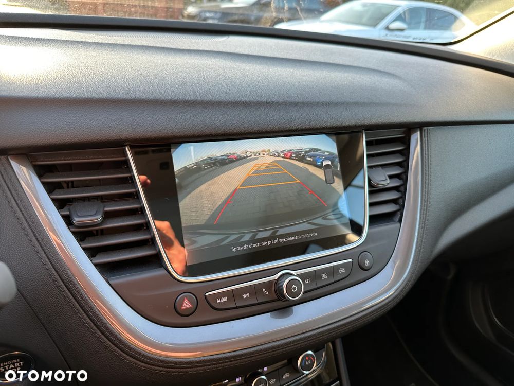 Opel Grandland X - 15
