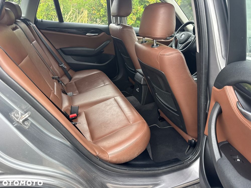 BMW X1 xDrive18d Sport Line - 9