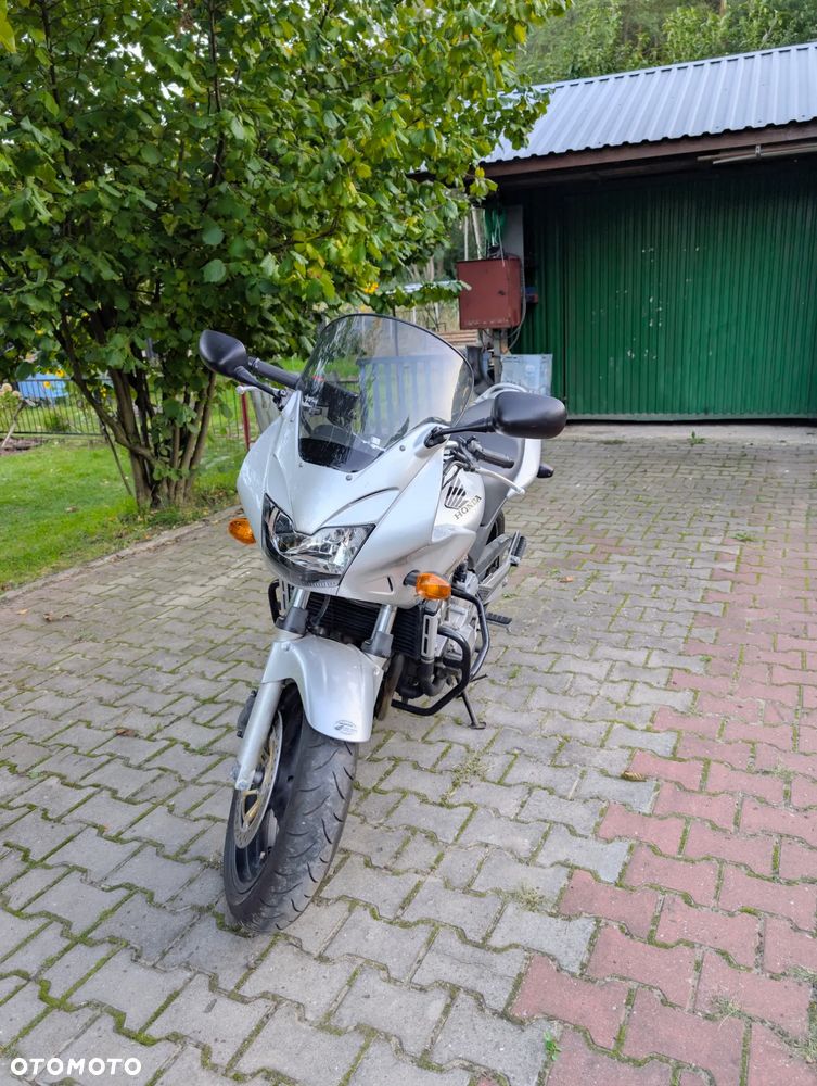 Honda Hornet - 2