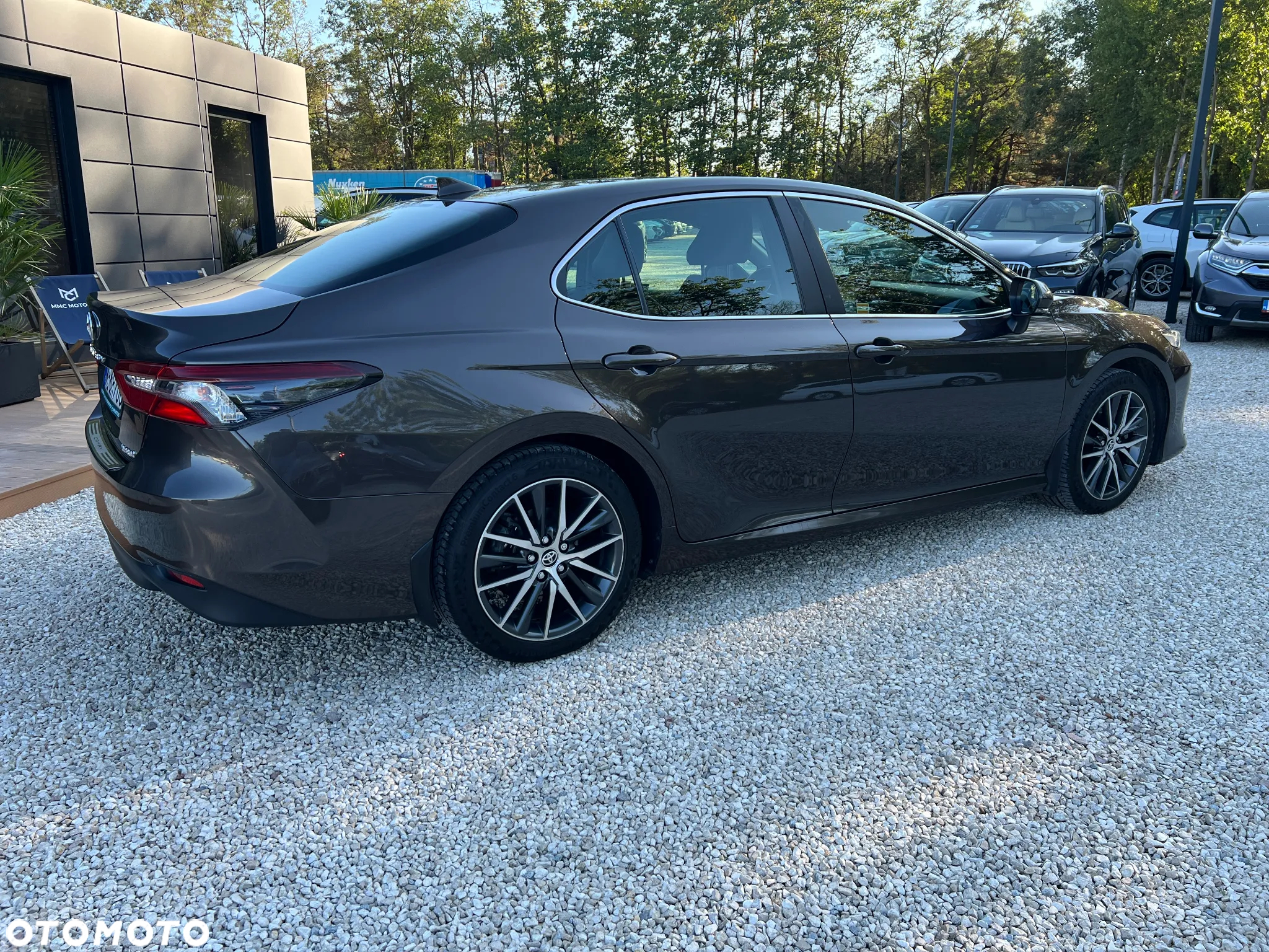 Toyota Camry - 29