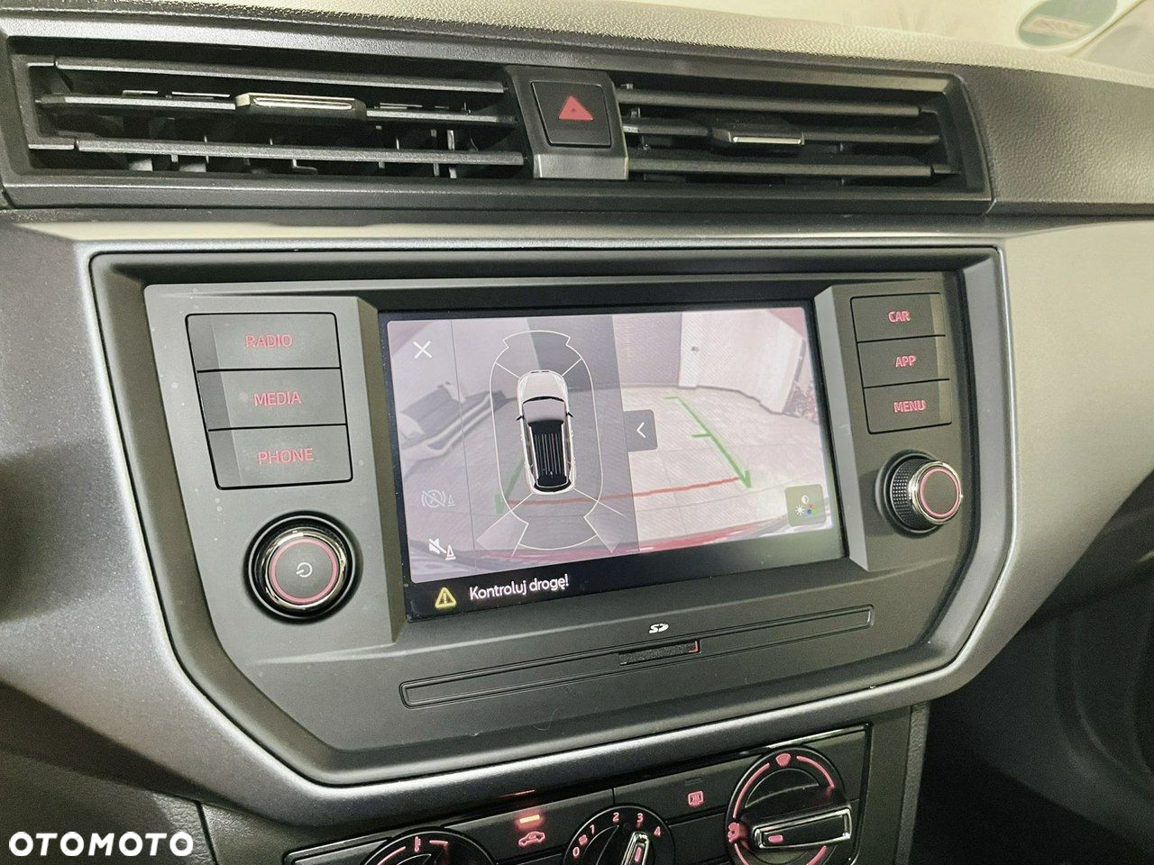 Seat Arona - 17