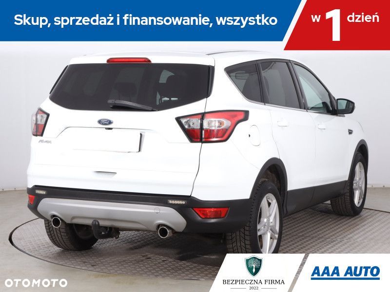 Ford Kuga - 7