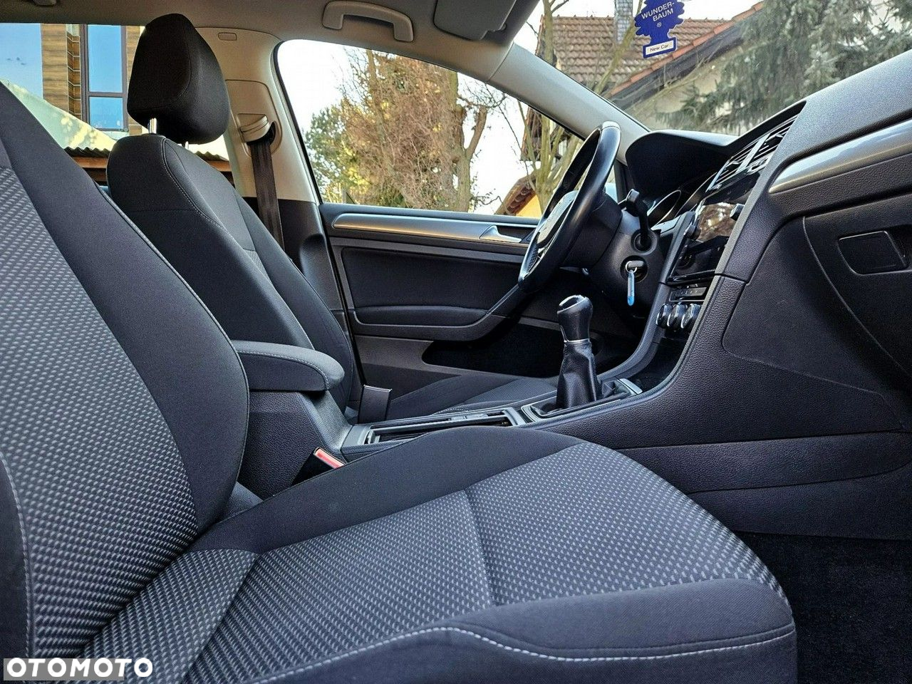 Volkswagen Golf VII 1.6 TDI BMT Comfortline - 5