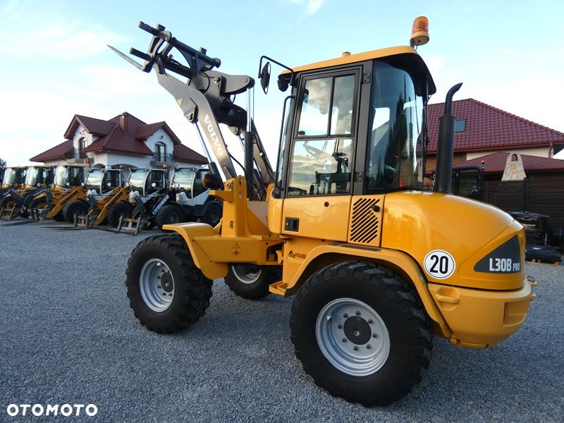 Volvo L30B PRO / Z Niemiec / ORG. 7.120mtg / Bardzo ładne / - 36