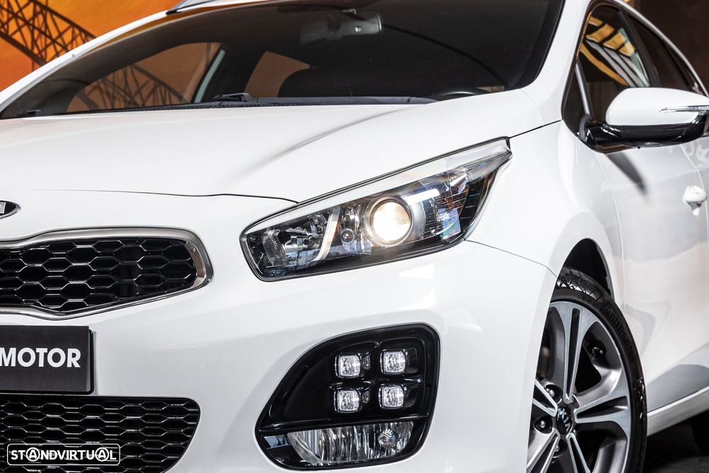 Kia Ceed SW 1.6 CRDi Nav Line - 6