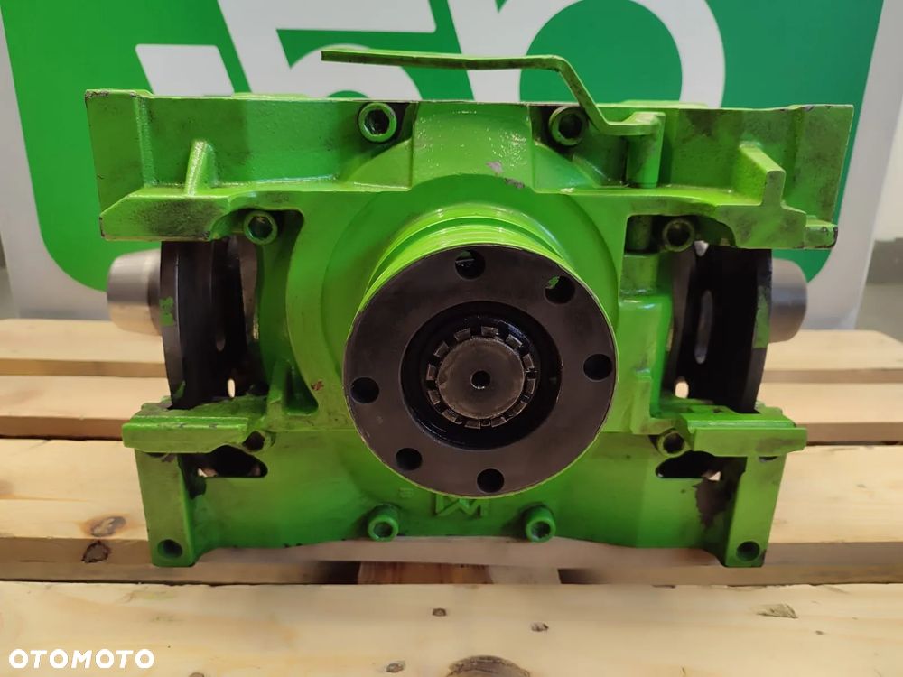 Dyferencjał   041155  097686   MERLO P 28.8 - 5