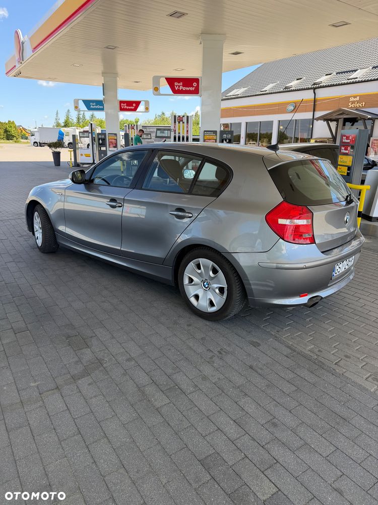 BMW Seria 1 116i - 9