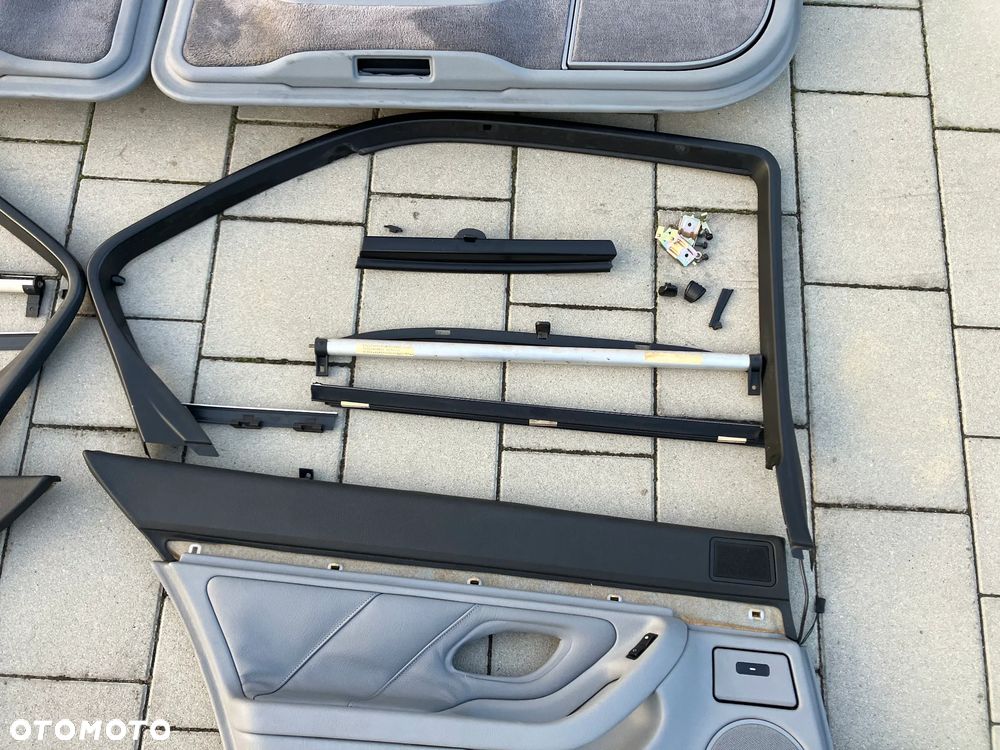 BOCZKI DRZWI BMW E38 PRZED LIFT WERSJA KRÓTKA ROLETKI ROLETY TRÓJKĄTY ZESTAW RARYTAS - 8