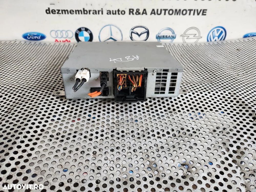 Modul Radio Box Unitate Amplificator MMI 3G+ Audi A6 4G C7 A7 A8 4H D4 An 2010-2011-2012-2013-2014-2015-2016-2017 Cod 4H0035061E Dezmembrez Audi A8 3.0 Tdi Motor CLA Cutie NNY An 2010-2011-2012-2013-2014-2015-2016-2017 - Dezmembrari Arad - 2