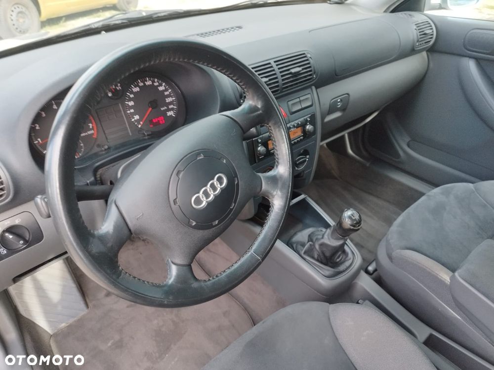 Audi A3 3-drzwiowe - 17