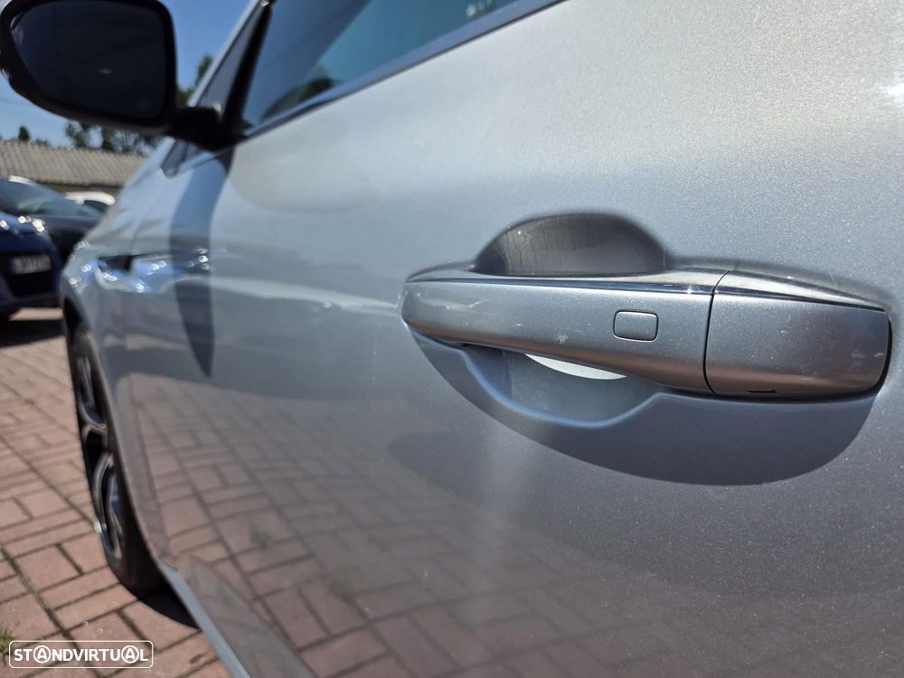 Renault Mégane 1.5 Blue dCi Bose Edition - 17