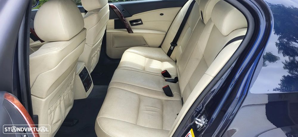 BMW M5 - 16